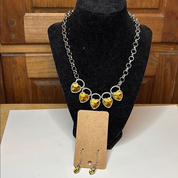 Silver Tone and Yellow Glass Heart Necklace Earring Set - Picture 1 of 5